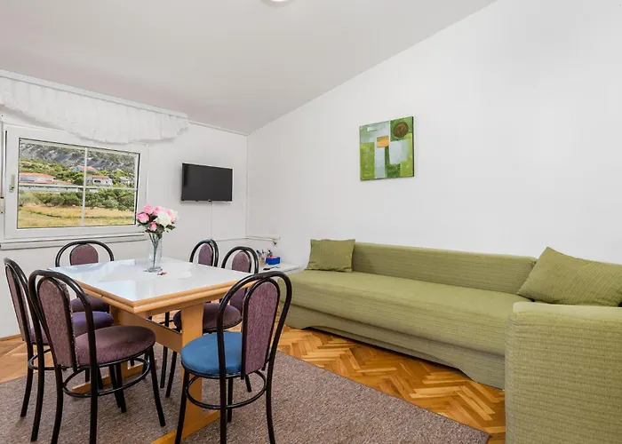 Appartement 2 Bedroom Awesome In Barbat-rab *